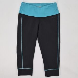 New Balance Cropped turquoise Blue & Black| Y2K Aesthetic Capri Leggings